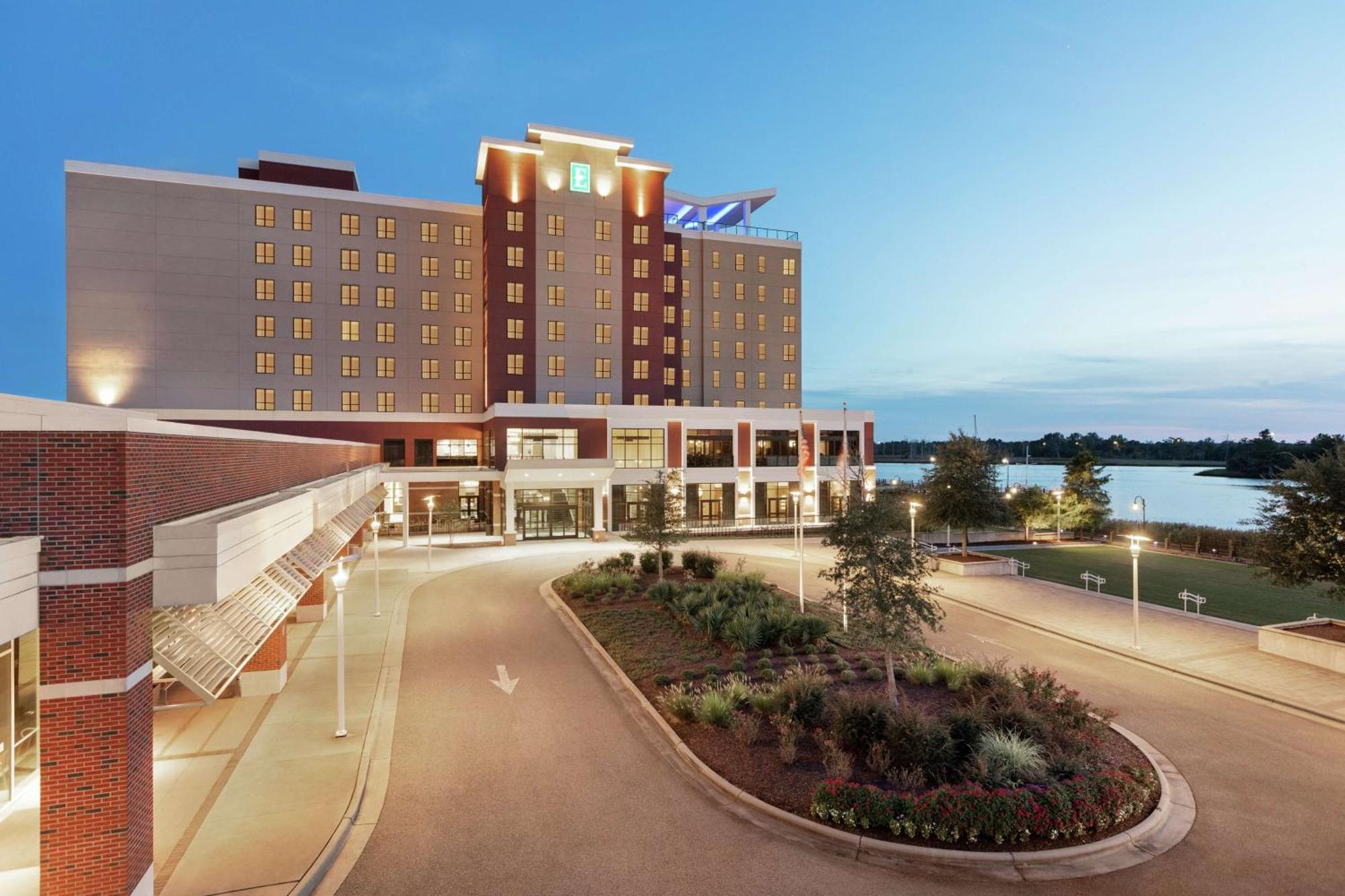 Embassy Suites By Hilton Wilmington Riverfront Dış mekan fotoğraf